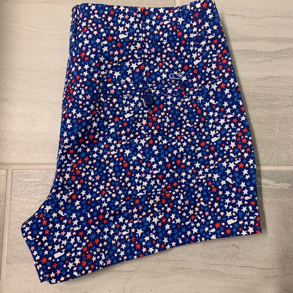 Vineyard Vines shorts